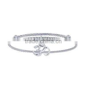 New Design Stainless Steel Expandable Om Bangle thumbnail-1