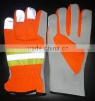 Reflective Glove thumbnail-1