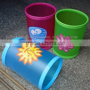 Plastic Trash Can thumbnail-1