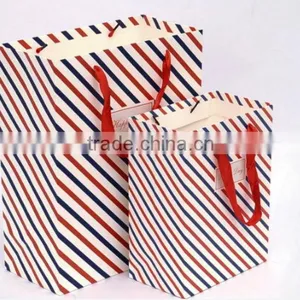 Customized Manufacture Candy Paper Bags thumbnail-4