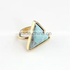 2015 Triangle Shape Ring Gold Ring With Stone thumbnail-2