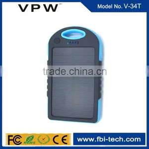 Portable Waterproof Real Capacity 8000mAh Solar Power Bank thumbnail-1