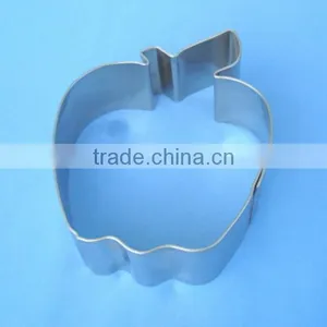 Stainless Steel Apple Shap Cookie Cutter thumbnail-1