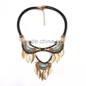Vintage Metal Leaf Pendant Garment Necklace for Womens Jewelry thumbnail-3