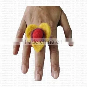 Pure Sheep Wool Soft Wool Felted Flowery Design Finger Ring/ 100% Hand Made Felt Finger Ring thumbnail-3