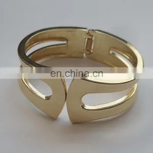 Low Price High Quality Custom Beautiful Bracelet/Hand Catenary thumbnail-1