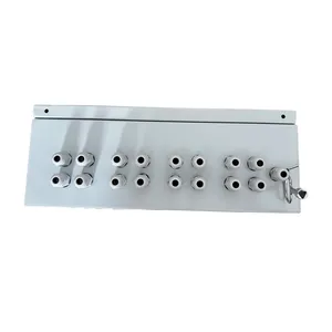 4 In 4 Out 1000V PV Combiner Box DC600V, IP65 Outdoor Solar PV Junction Box 32A Solar Photovoltaic Combiner Box for Solar Power System thumbnail-2