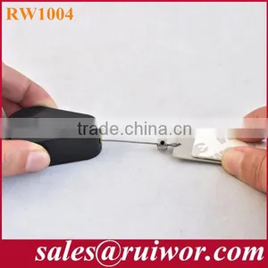 Drop-shaped Security-pulling Recoiler With Dog Tag End Connector thumbnail-1