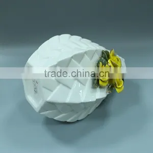 Chinese Handmade Porcelain Craft Vase thumbnail-3