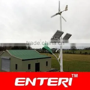 Professional Supplier High Power Wind-solar Generator Road Light thumbnail-1