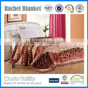 Hot Sale High Quality 100% Polyester Thick Blanket thumbnail-1