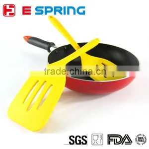 High Quality Silicone Slotted Turner Spatula Food Grade Silicone Kitchen Tools thumbnail-1