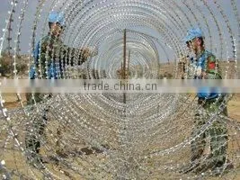 BTO-22 Razor Barbed Wire thumbnail-1