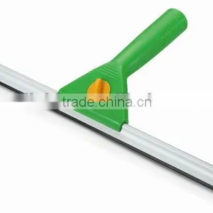 Green Window Squeegee thumbnail-1