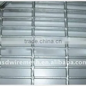 Galvanized Platform Grating With Kick Plate thumbnail-1