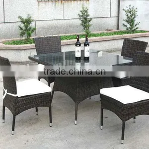 Dining Room Tables thumbnail-1
