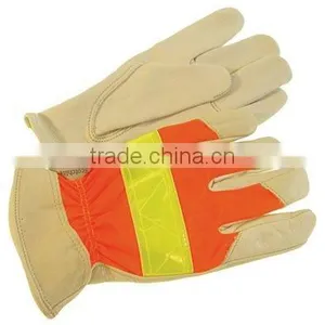 Reflective Work Glove thumbnail-1