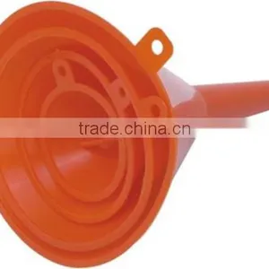 4pcs Plastic Oil Funnel Set thumbnail-1