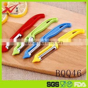 Factory Price PP Handle Stainless Steel Blade Brush Shape Potato Peeler thumbnail-1