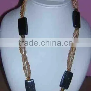 Necklace thumbnail-1