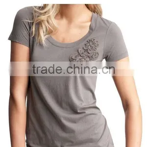 WOMENS T SHIRT WITH CROCHET FLOWER thumbnail-1