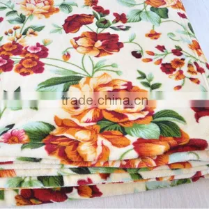 Stocklot Coral Fleece Blanket thumbnail-1