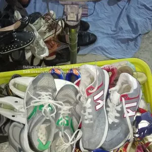 A Second Hand Shoes, Cream Used Sport Shoes thumbnail-3