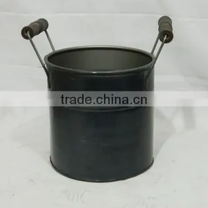 Iron Planter thumbnail-1