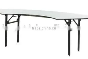 Torus Banquet Table thumbnail-1