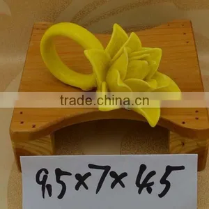 Decorative Flower Ceramic Napkin Ring thumbnail-1