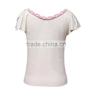 Large Contrast V Neck Knitwear Women With Petal Sleeves thumbnail-2