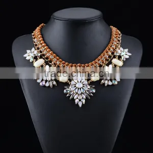 Fashion Women Rhinestone Gems Pendant Choker Necklaces thumbnail-4