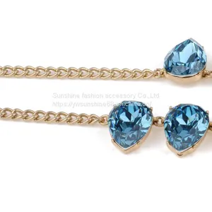 Statement N06-22808 Crystal Necklaces Crystal Pendants Pendant Necklaces thumbnail-3