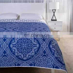 2020 New Home Decoration Goods Patchwork Quilt Set Quilt Bedspread thumbnail-2