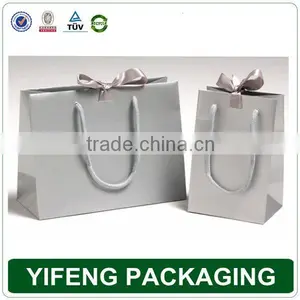Promotion Cutom Color Printing Paper Gift Bag thumbnail-4