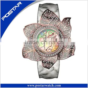 Fashion Ladies Women Flower Shape Rhinestone Jewelry Analog Quartz Wrist Watch thumbnail-1