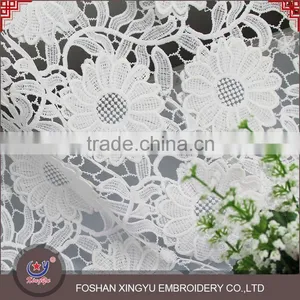 OEM Beauty Fashion French White 3D Flower Pattern Embroidered Mesh Lace Fabric for Garment Clothing thumbnail-1