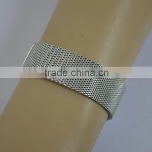 Fashional Stainless Steel Bracelets Can be Slided With Letters thumbnail-4