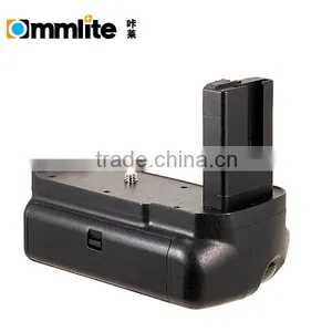 Commlite Camera Vertical Battery Grip/Battery Power/Power Pack for Nikon D3100, D3200 thumbnail-3