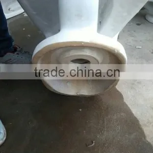 Smooth Porcelain Sale Bath South American Siphonic Toilet thumbnail-3