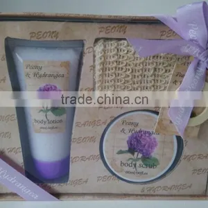 2015Fresh Scent Bath&Body Care GIft Set thumbnail-2