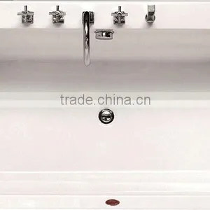 Simple Design White Acrylic Freestanding Bathtub thumbnail-2