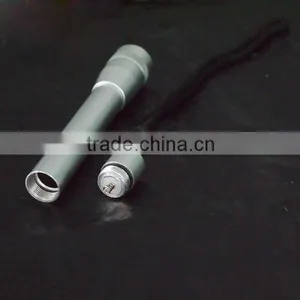 High Quality CE FCC Approved 7000mcd Led Flashlights Torch thumbnail-2