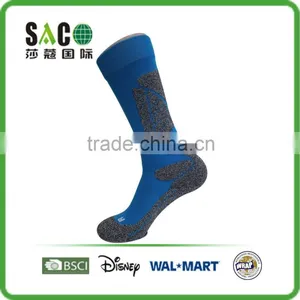 High Quality Custom Logo Knee High Sports Socks thumbnail-1