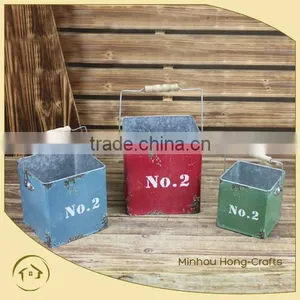 Cube Flower Pots With Handle thumbnail-1