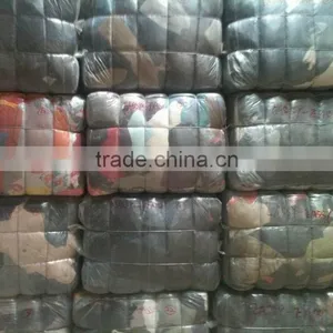 New Style Bales of Mixed Used Clothing for Sale thumbnail-3