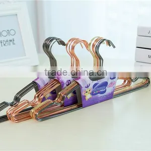Metal Cloth Hanger thumbnail-1