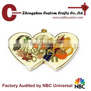 Promotional Gifts Expert Factory Custom Pumpkin Shape RENO Halloween Running Medal thumbnail-4