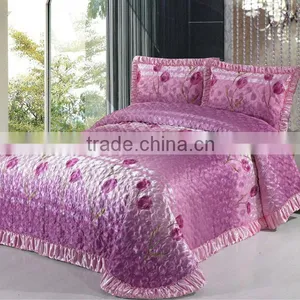 100% Polyester Jaquard Faux Silk Quilt Bedding Set thumbnail-1
