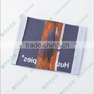 Wholesale Custom Satin Needle Loom Beanies Woven Label thumbnail-2
